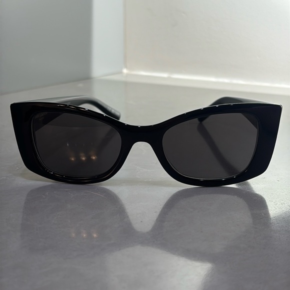Saint Laurent Cat Eye Sunglasses - Picture 6 of 16